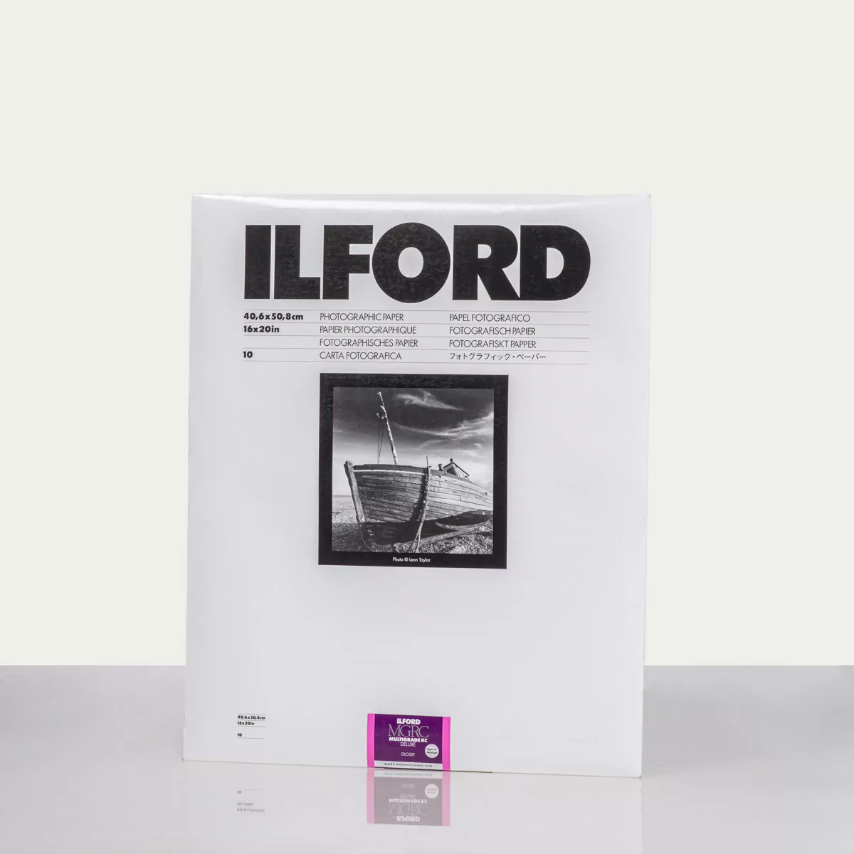 Ilford Multigrade RC DELUXE Glossy Paper 40X50cm (10 papers)