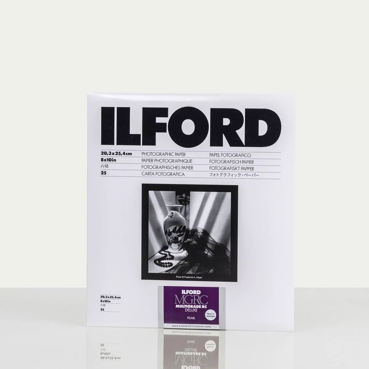 Ilford Multigrade RC DELUXE Pearl Paper 20×25 cm (25 papers)