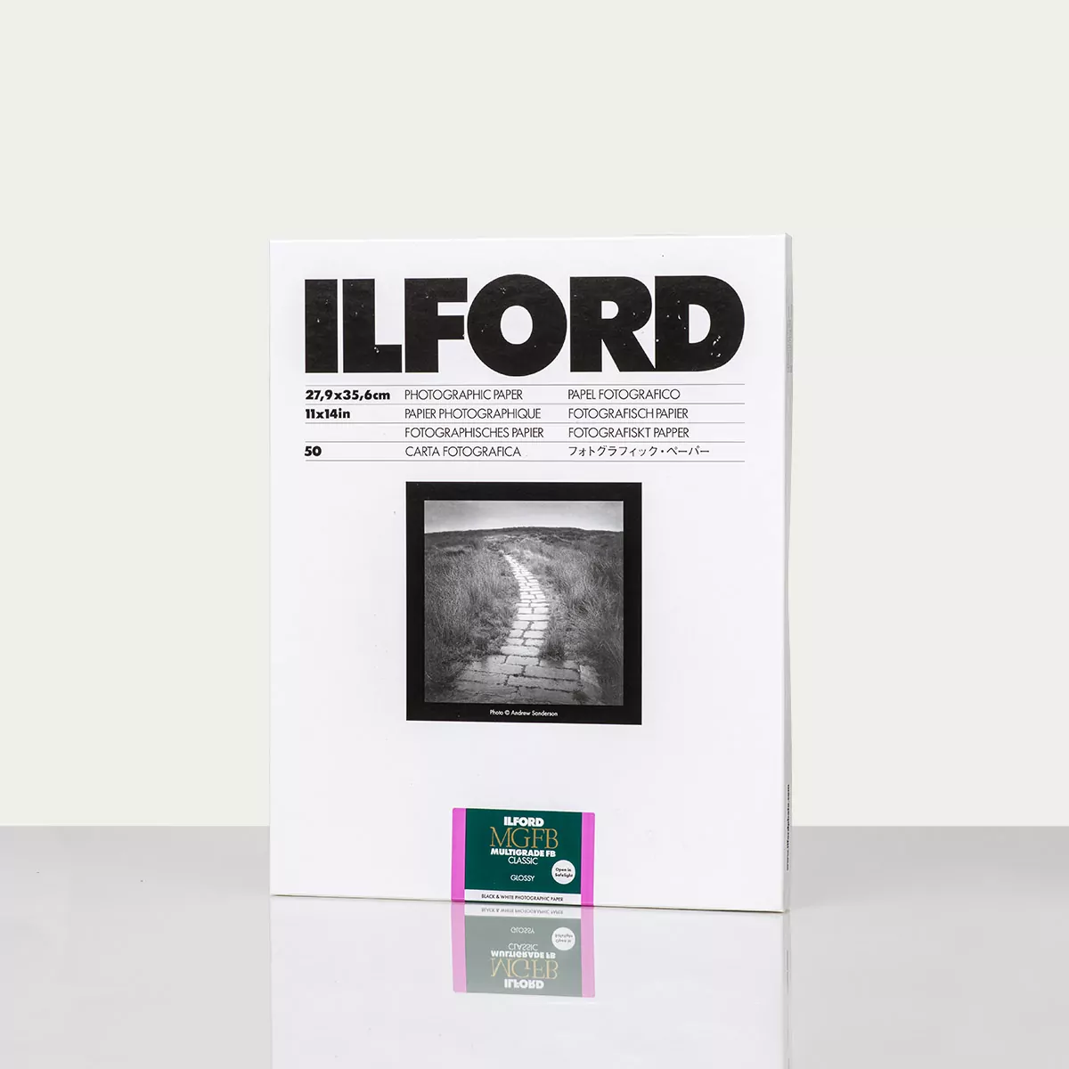 ILFORD MGFB1K Classic Glossy 27.9×35.6cm (50 sheets)